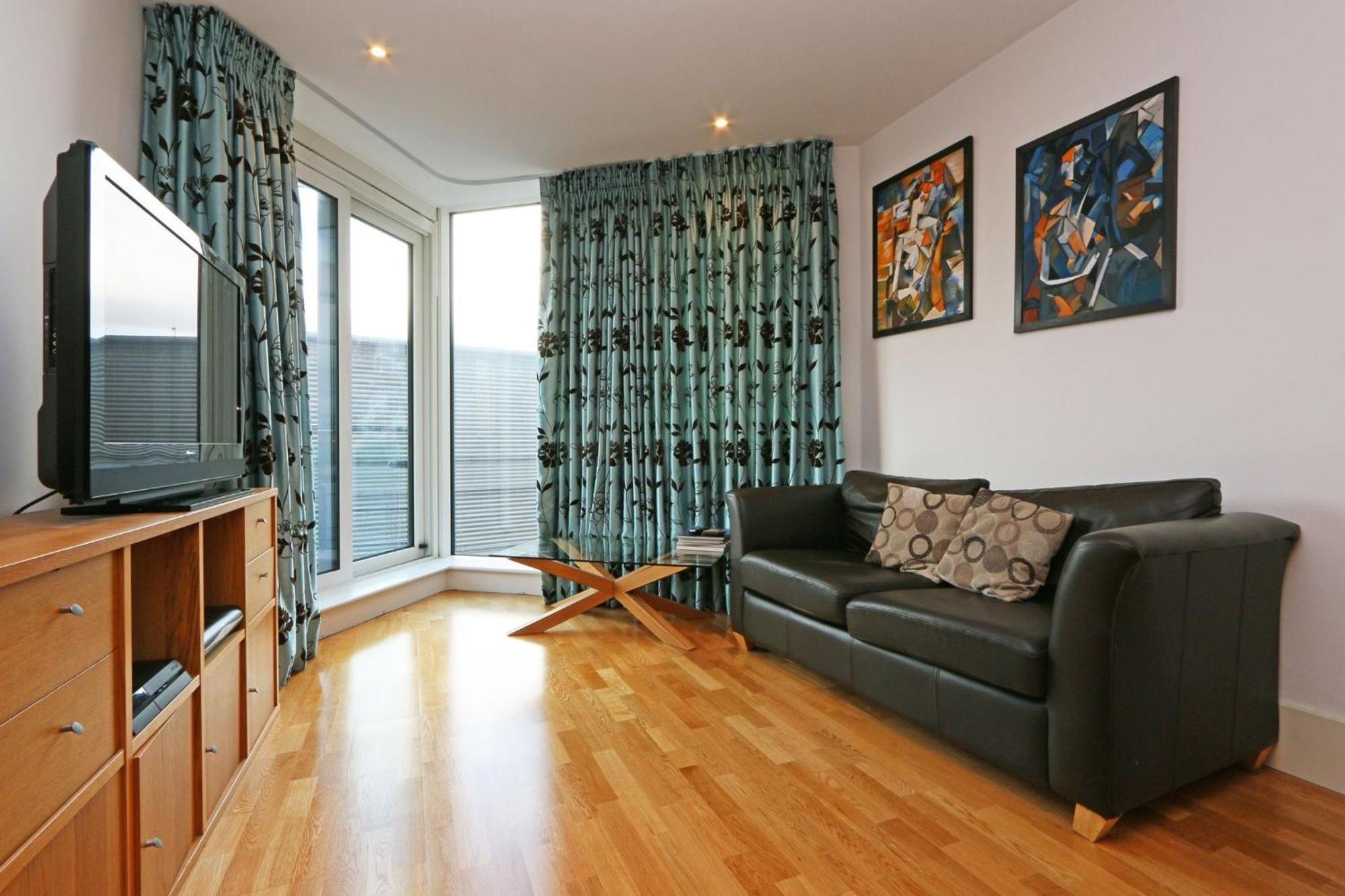 Riverside 1 Bed Apartment London Exterior photo